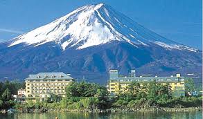 Blog Mt Fuji, Japanese Visitors. July 2018